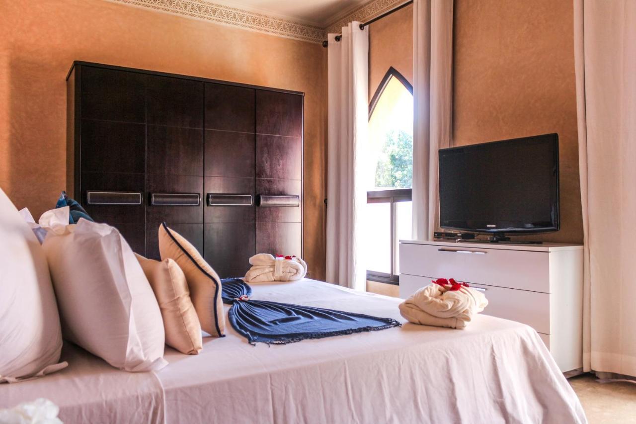 Magnificent Villa "Golf Amelkis" Marrakesh Bagian luar foto